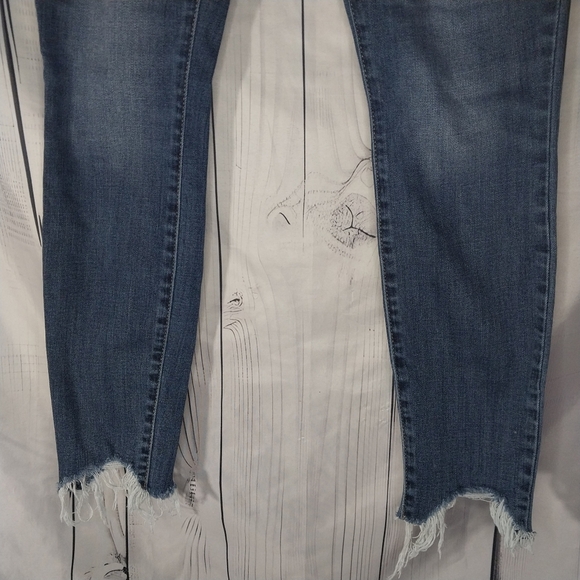 Lucky Brand Ava Mid-Rise Skinny Ankle Jeans - Picture 5 of 11